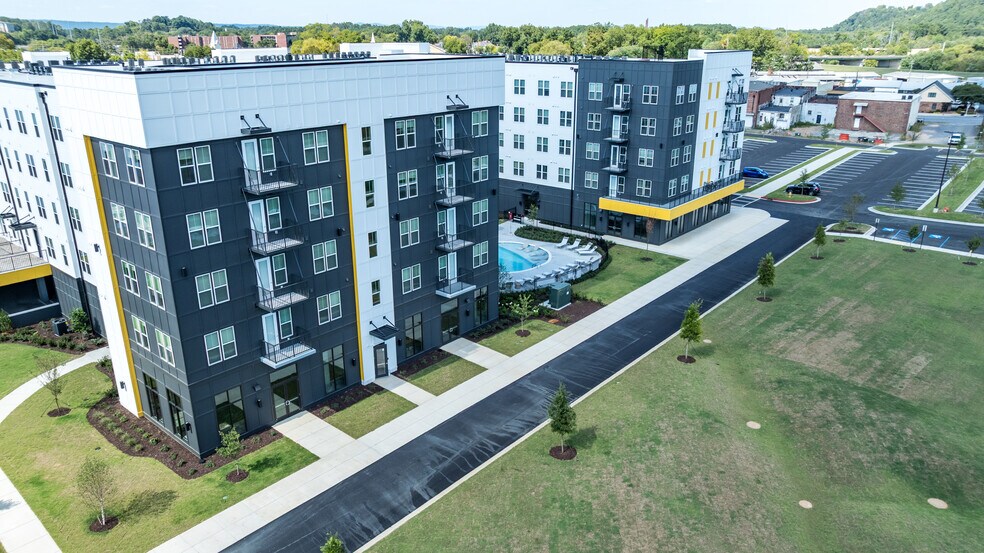 340 W 3rd St SW, Rome, GA à louer - Photo de l’immeuble – Image 2 sur 25