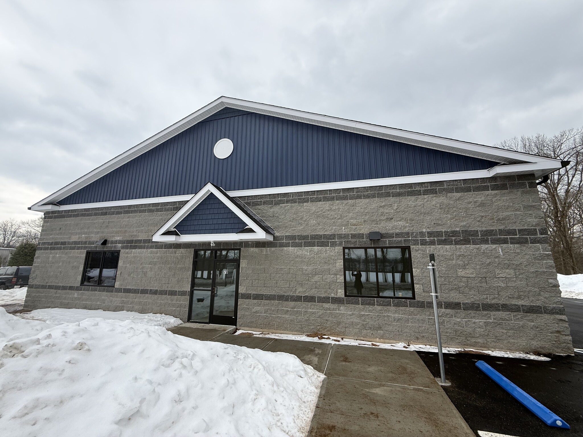 70 County Line Dr, Cromwell, CT à louer Photo principale– Image 1 sur 16