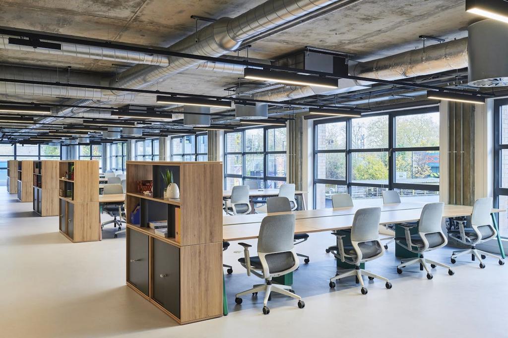 2-8 Morris Pl, Londres à louer Photo de l’immeuble– Image 1 sur 16