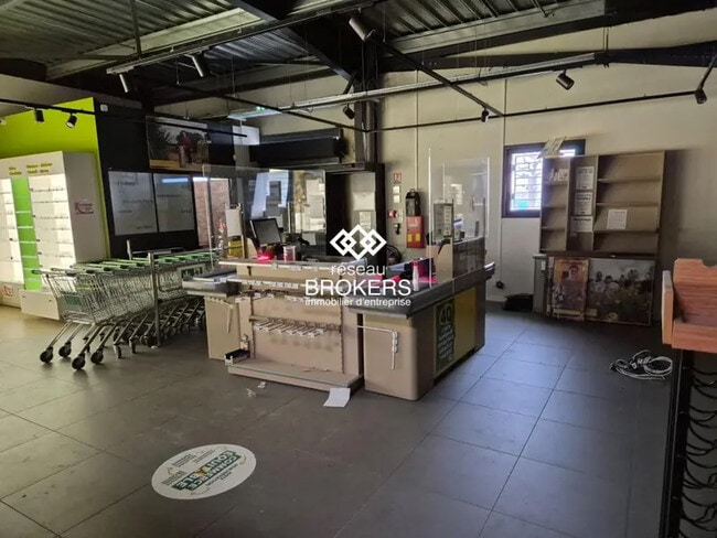 Plus de détails pour Bureau, Local commercial à louer