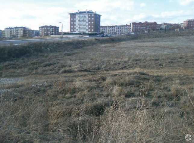 Terrain dans Ávila, Ávila à vendre - Photo de l’immeuble – Image 2 sur 3