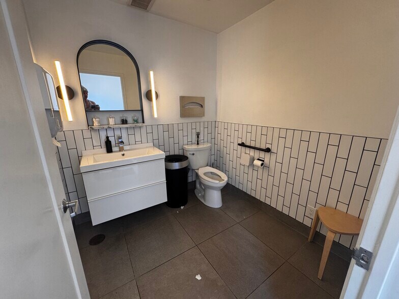 507 S B St, San Mateo, CA à louer - Photo de l’immeuble – Image 2 sur 6