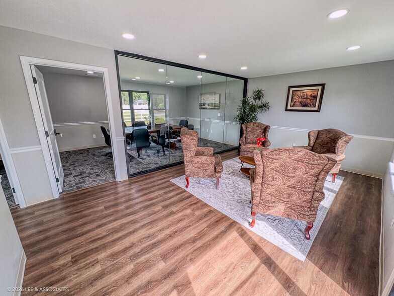 490 SE 3rd Ave, Lake Butler, FL à louer - Photo de l’immeuble – Image 3 sur 14