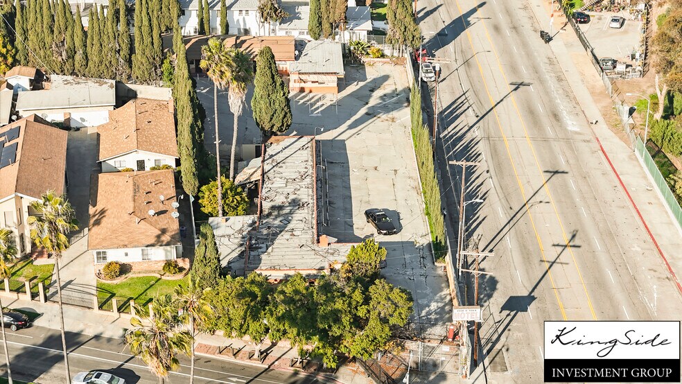 12127 Figueroa Street, Los Angeles, CA à vendre - Photo de l’immeuble – Image 2 sur 7