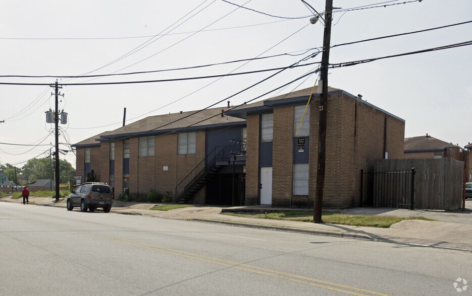 3710 Southmore Blvd, Houston, TX à vendre - Photo de l’immeuble – Image 2 sur 4