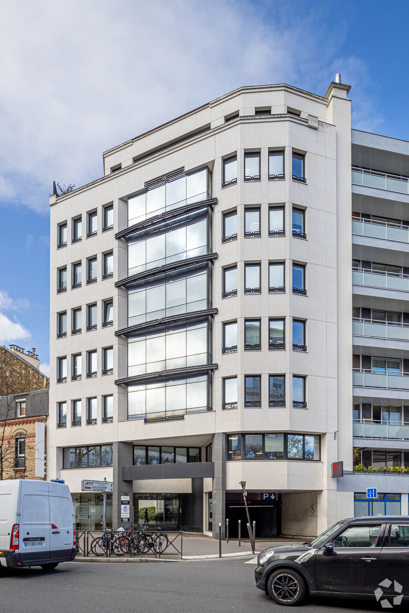 110 Avenue Victor Hugo, Boulogne-Billancourt à louer Photo principale– Image 1 sur 2