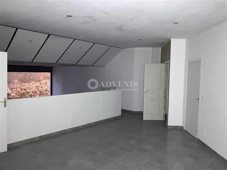 Local commercial dans Le Mans à louer - Photo de l’immeuble – Image 3 sur 5