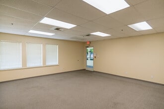 401 Lesher Dr, Merced, CA à louer Photo intérieure– Image 1 sur 6