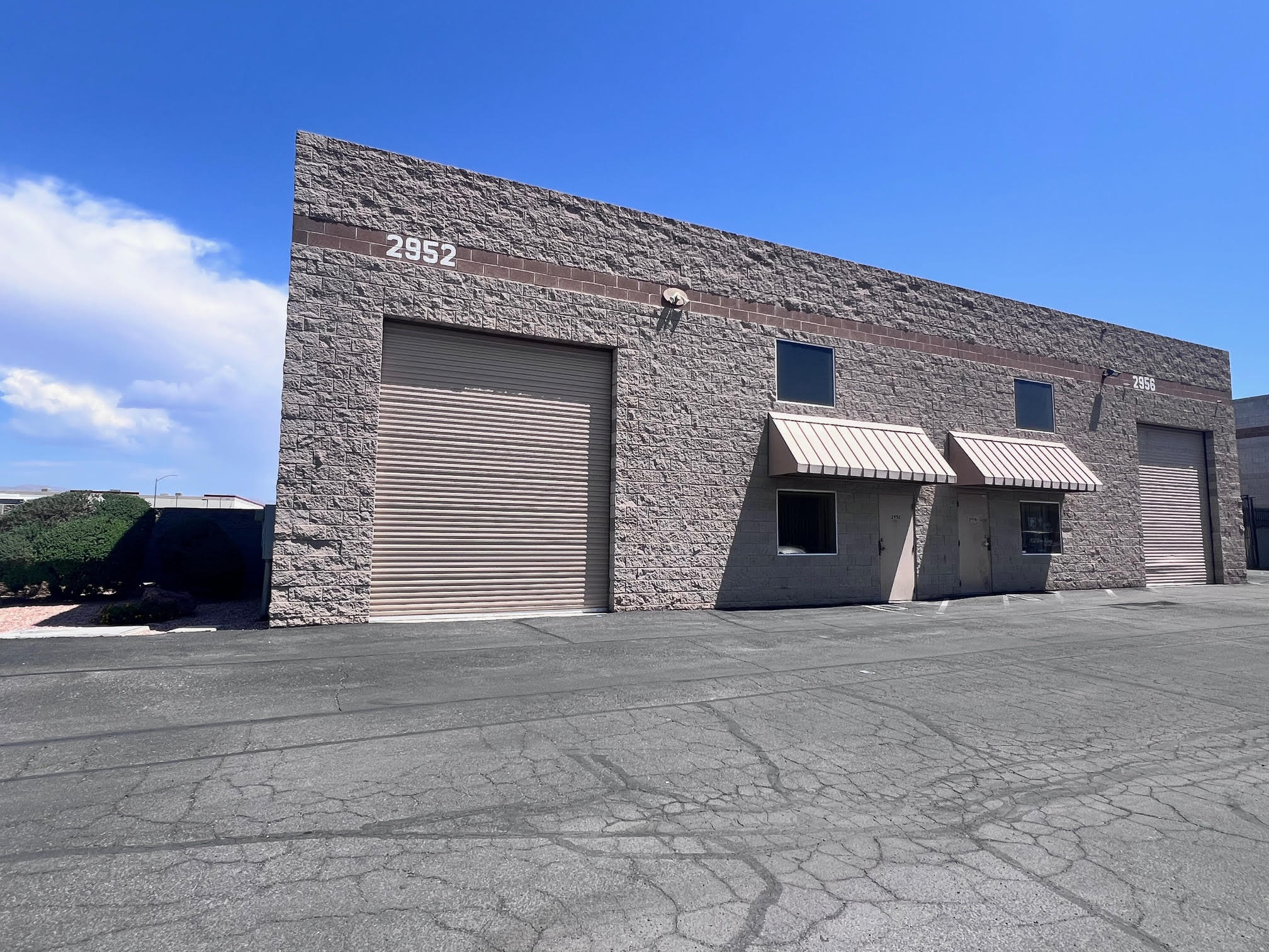 2952 Marco St, Las Vegas, NV à louer Photo de l’immeuble– Image 1 sur 7