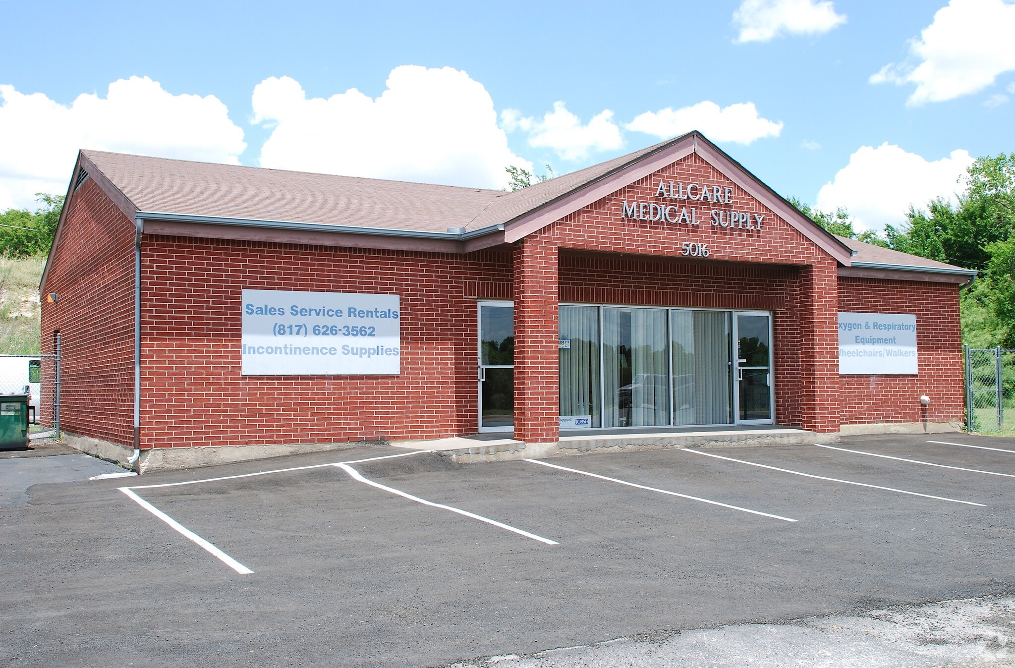 5016 Jacksboro Hwy, Fort Worth, TX à vendre Photo principale– Image 1 sur 18