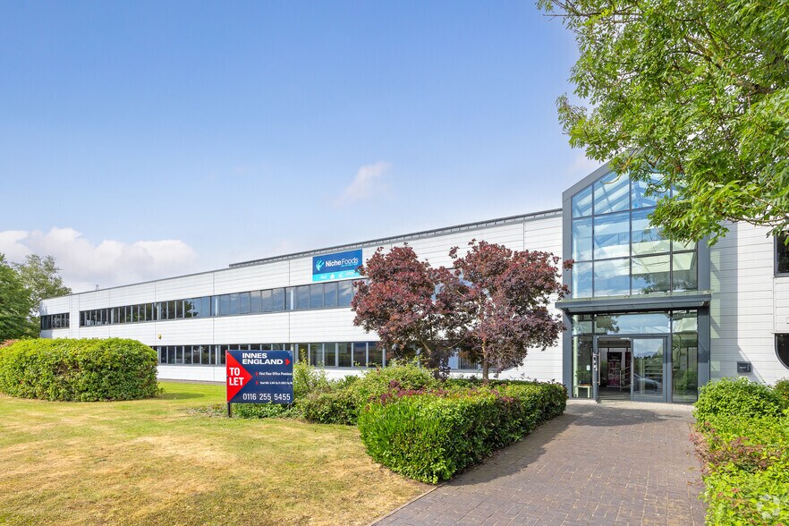 Meridian W, Leicester à louer - Photo principale – Image 2 sur 3