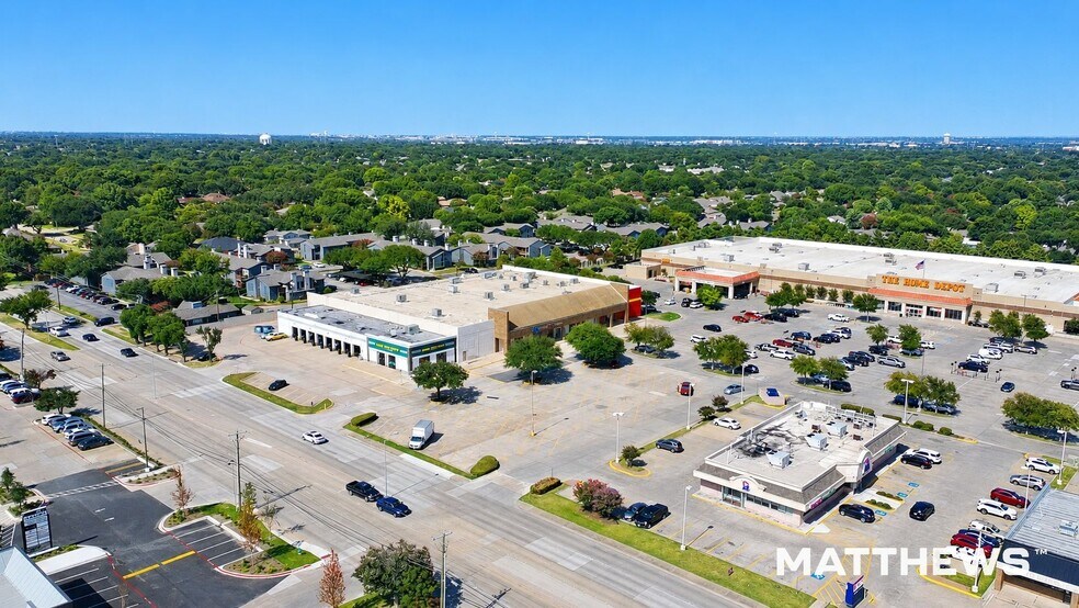 1937 W Parker Rd, Plano, TX à louer - Photo de l’immeuble – Image 2 sur 5