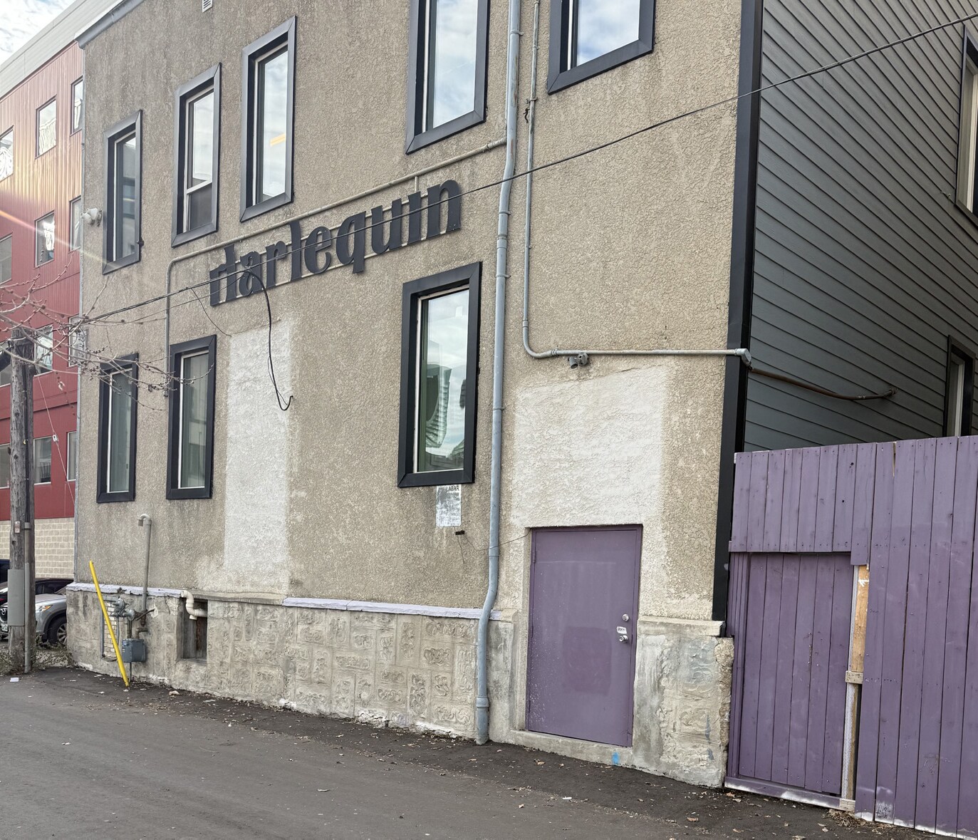 375 Hargrave St, Winnipeg, MB à vendre Photo principale– Image 1 sur 9
