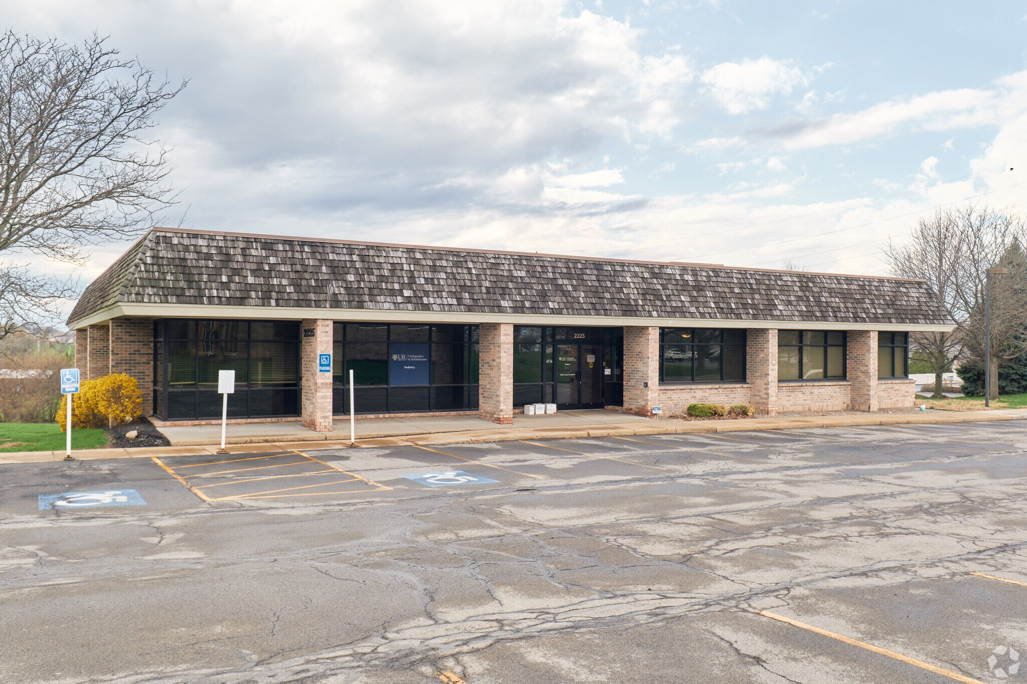 2225-2275 S Clinton Ave, Rochester, NY à vendre Photo principale– Image 1 sur 10