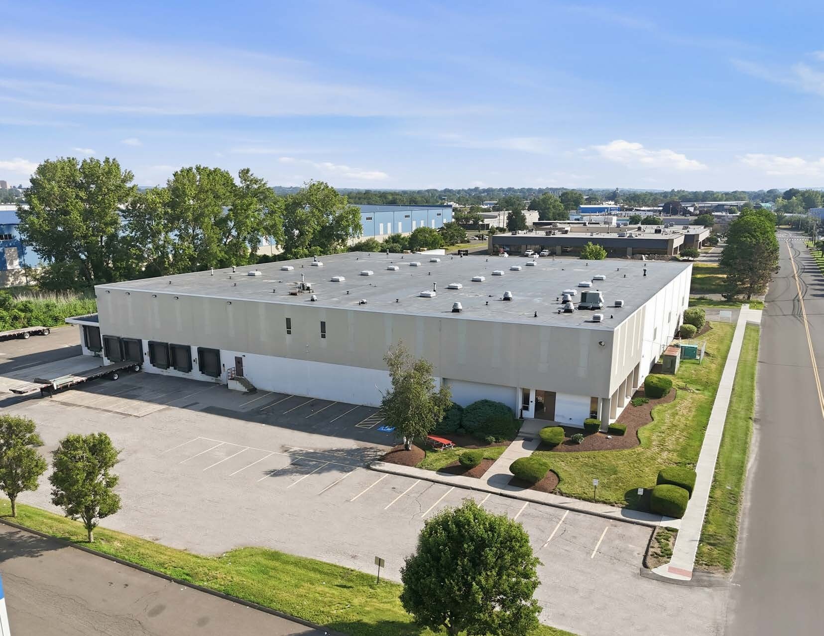 200 Long Beach Blvd, Stratford, CT à louer Photo de l’immeuble– Image 1 sur 9
