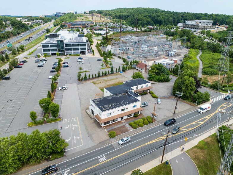 1273-1275 Main St, Waltham, MA à vendre - Photo principale – Image 1 sur 7