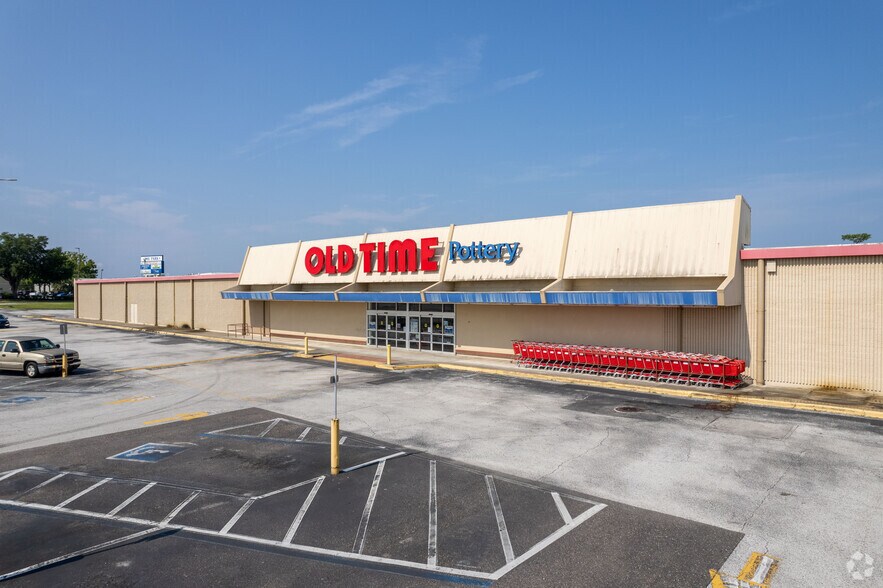 380 Blanding Blvd, Orange Park, FL à louer - Photo de l’immeuble – Image 3 sur 25