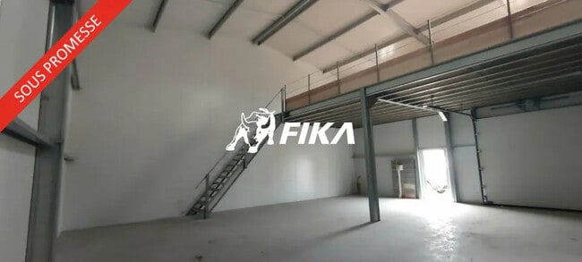 Plus de détails pour Local d’activités à vendre