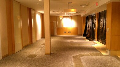 2086 Newpark Mall, Newark, CA à louer Photo intérieure– Image 1 sur 1