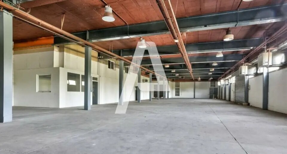 Bureau dans Chilly-Mazarin à louer - Photo intérieure – Image 3 sur 6