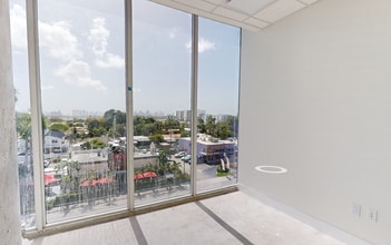 850 NW 42nd Ave, Miami, FL à louer Numérisation 3D Matterport– Image 1 sur 7