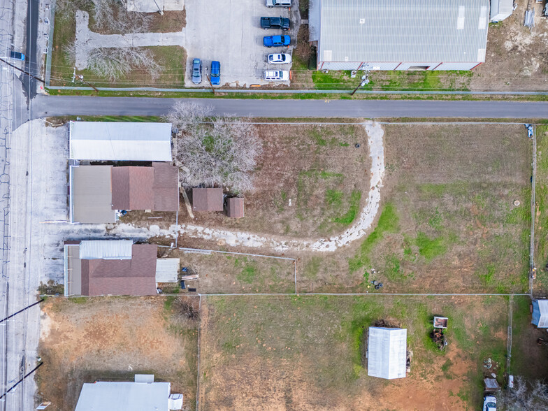 7050 US Highway 87, San Antonio, TX à vendre - Photo de l’immeuble – Image 3 sur 45