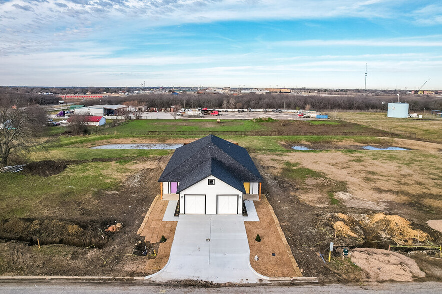 1020 Burnett blvd, Alvarado, TX à vendre - Photo de l’immeuble – Image 3 sur 32
