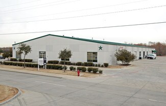 Plus de détails pour 310 E Trinity Blvd, Grand Prairie, TX - Industriel/Logistique à louer