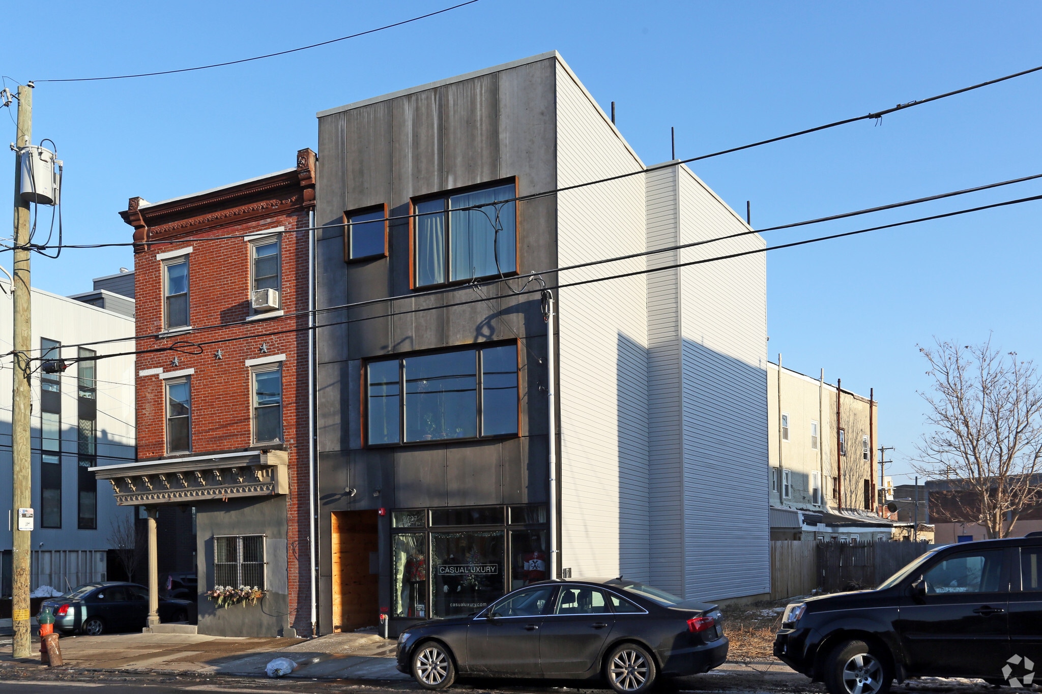 2427 Frankford Ave, Philadelphia, PA à louer Photo principale– Image 1 sur 23