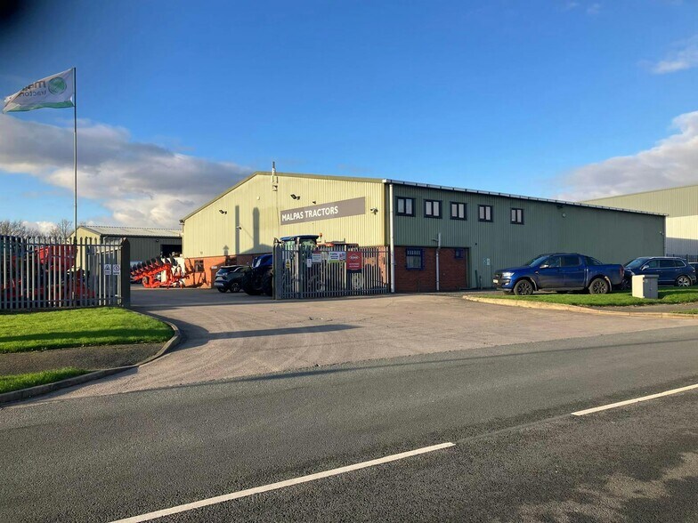 Clywedog Rd S, Wrexham à louer - Photo principale – Image 1 sur 13