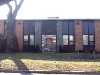 Plus de détails pour 50 Schmitt Blvd, Farmingdale, NY - Industriel/Logistique à louer