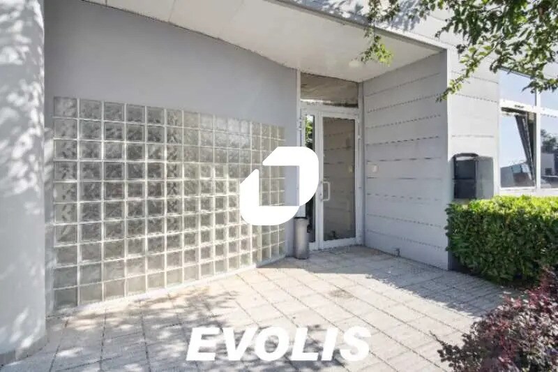 Local d’activités dans Mitry-Mory à louer - Photo de l’immeuble – Image 2 sur 14