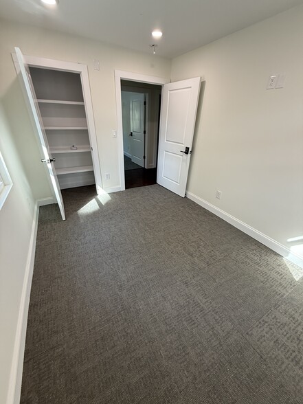 421 Statesville Blvd, Salisbury, NC à louer - Photo de l’immeuble – Image 2 sur 6
