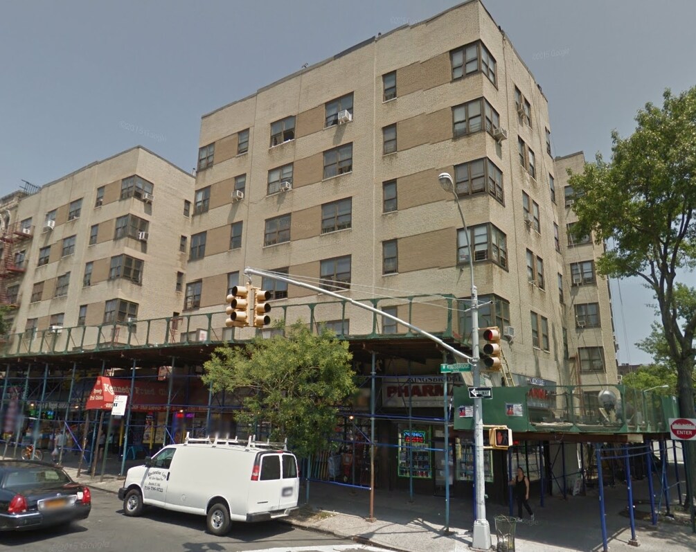 2691 Reservoir Ave, Bronx, NY à louer Photo principale– Image 1 sur 3
