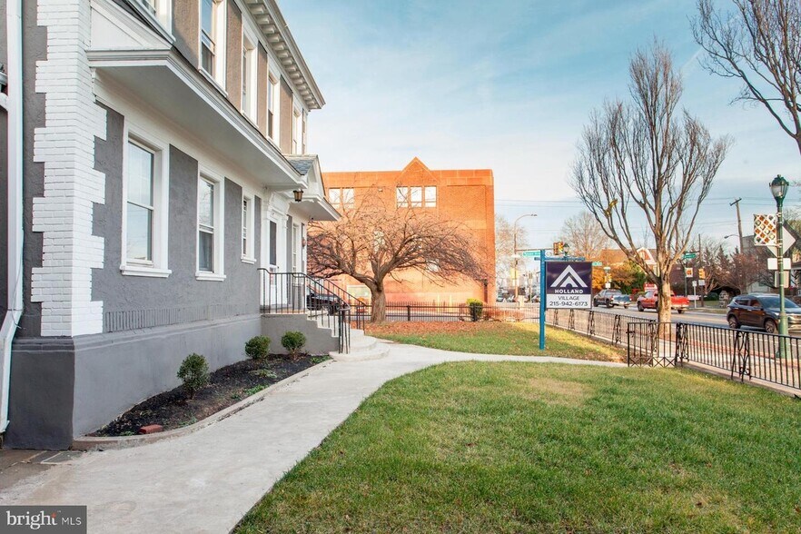 6948 Torresdale Ave, Philadelphia, PA à louer - Photo de l’immeuble – Image 3 sur 15