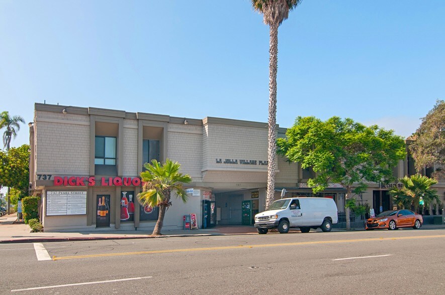 727-737 Pearl St, La Jolla, CA à louer - Photo de l’immeuble – Image 3 sur 31