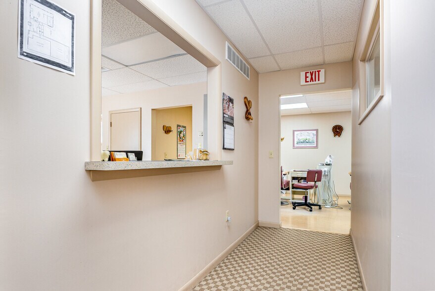 32 Main St, Scottsville, NY à vendre - Photo de l’immeuble – Image 2 sur 45