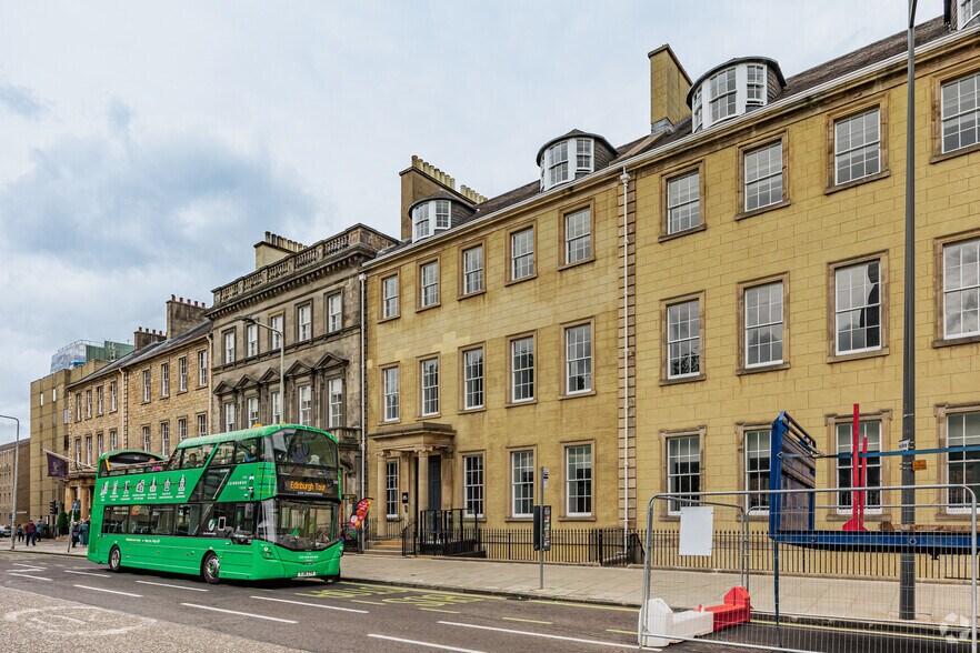 24-25 St. Andrew Sq, Edinburgh à louer - Photo de l’immeuble – Image 2 sur 2