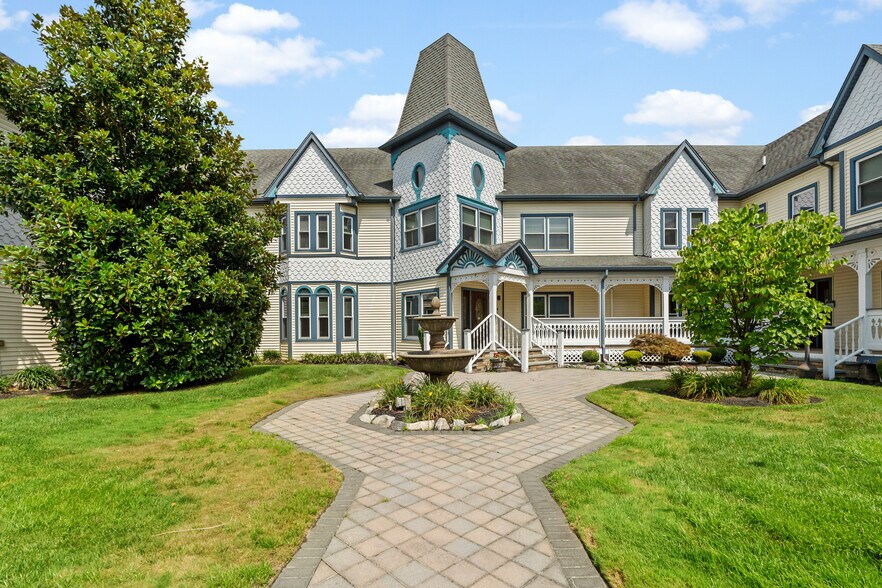30 Freneau Ave, Matawan, NJ à louer - Photo de l’immeuble – Image 1 sur 3