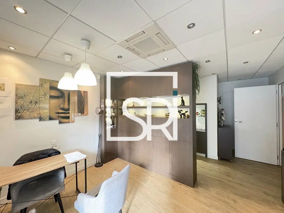 Local commercial dans Clermont-Ferrand à louer Photo intérieure– Image 1 sur 11