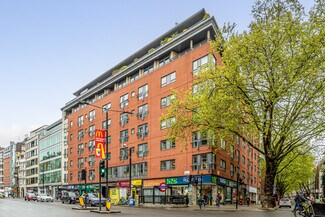 Plus de détails pour 3 Gray's Inn Rd, Londres - Local commercial à louer