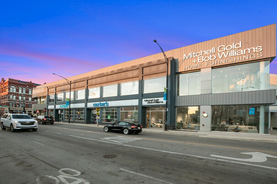755 W North Ave, Chicago, IL à louer - Photo de l’immeuble – Image 2 sur 6