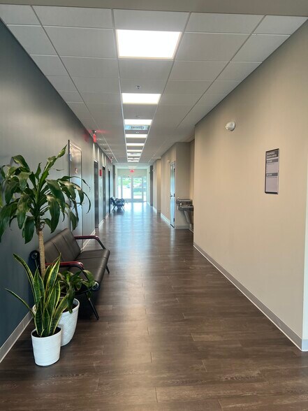1715 Resurgence Dr, Watkinsville, GA à louer - Hall d’entrée – Image 3 sur 6