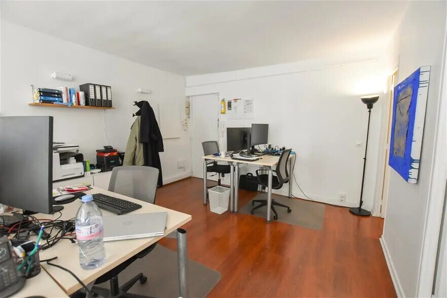 Bureau dans Paris à louer - Photo de l’immeuble – Image 3 sur 5