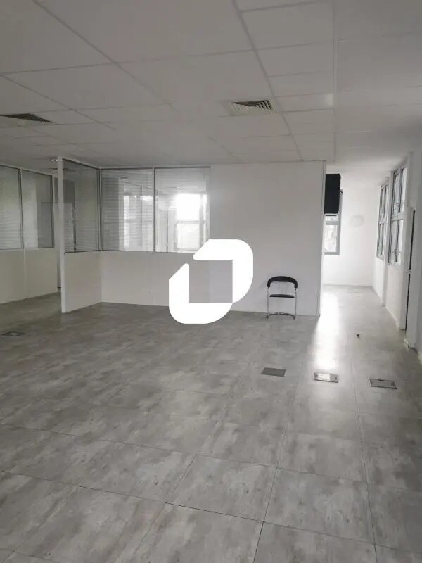 Plus de détails pour 1 Quai Gabriel Péri, Joinville-le-Pont - Bureau à louer