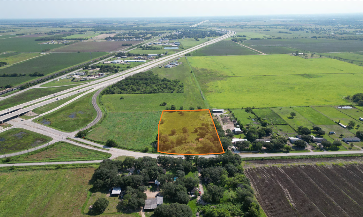 421 FM 360 Road, Beasley, TX à vendre Photo principale– Image 1 sur 6