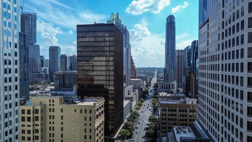 515 Congress Ave, Austin, TX à louer - Photo de l’immeuble – Image 1 sur 35