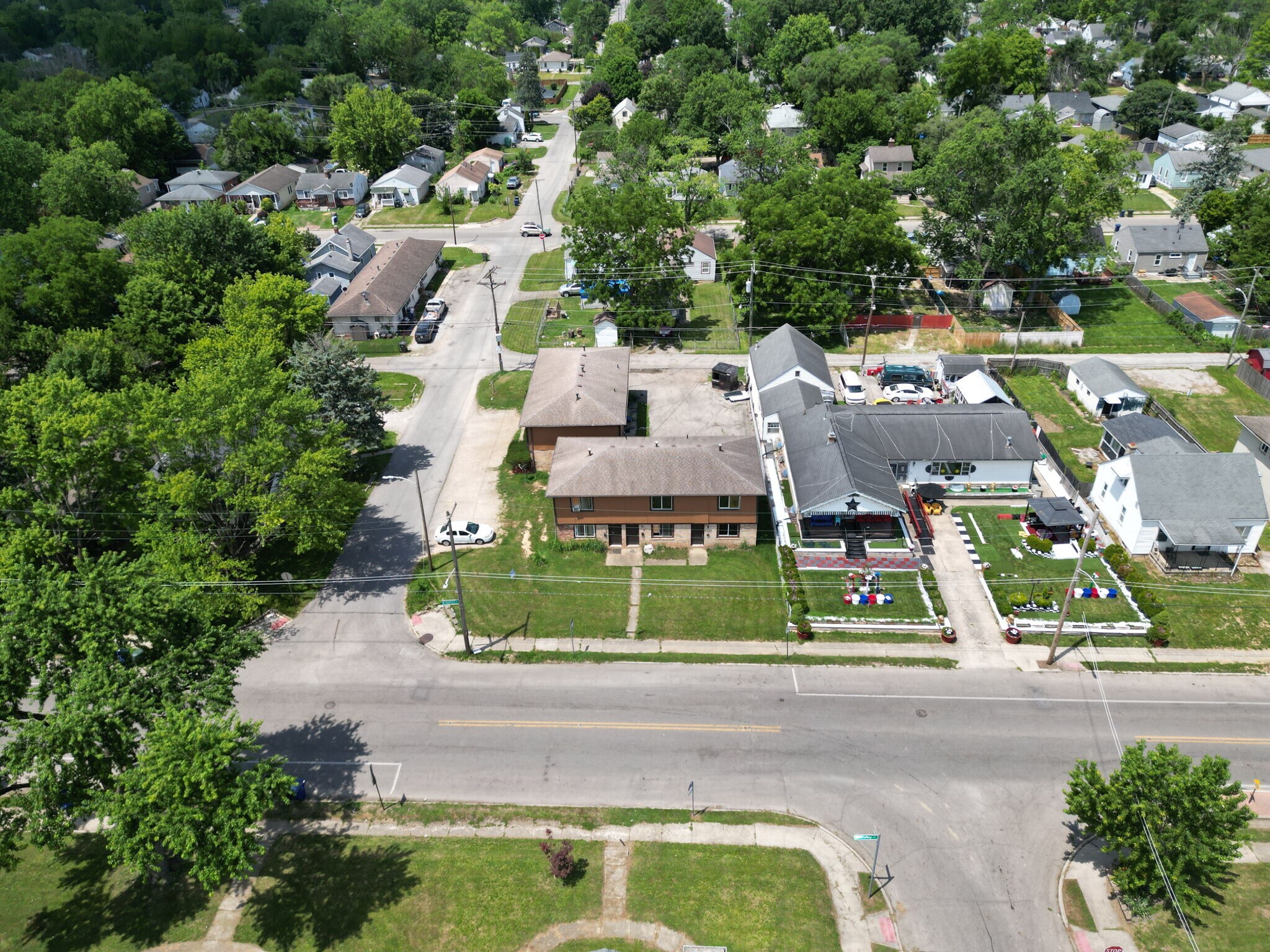 2931-2935 Mcguffey Rd, Columbus, OH à vendre Photo de l’immeuble– Image 1 sur 12