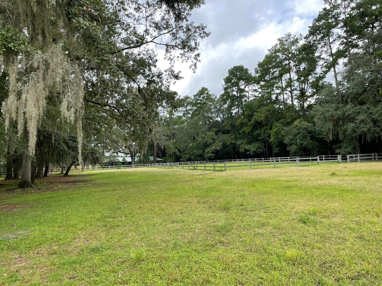 5231 Ogeechee Rd, Savannah, GA à vendre - Photo de l’immeuble – Image 1 sur 5