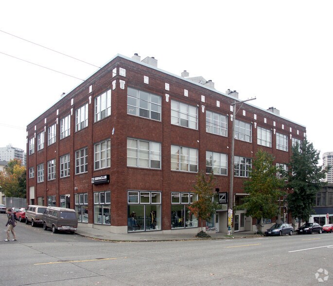 411-425 E Pine St, Seattle, WA à louer - Photo de l’immeuble – Image 2 sur 10